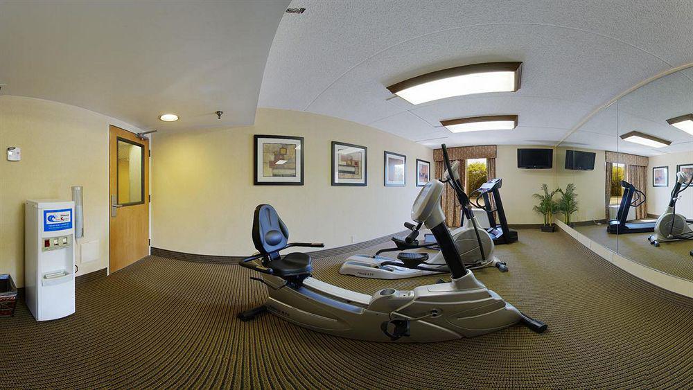 Hampton Norfolk-naval Base Hotel